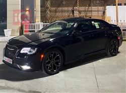 کرایسلەر 300